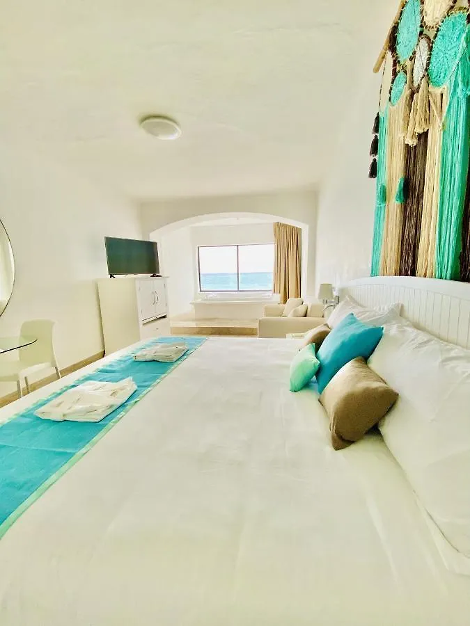 Cyan Cancun Resort & Spa Hotel