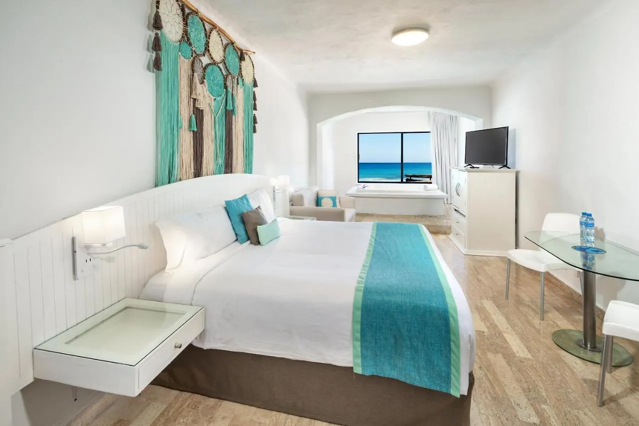 Hotel Cyan Cancun Resort & Spa