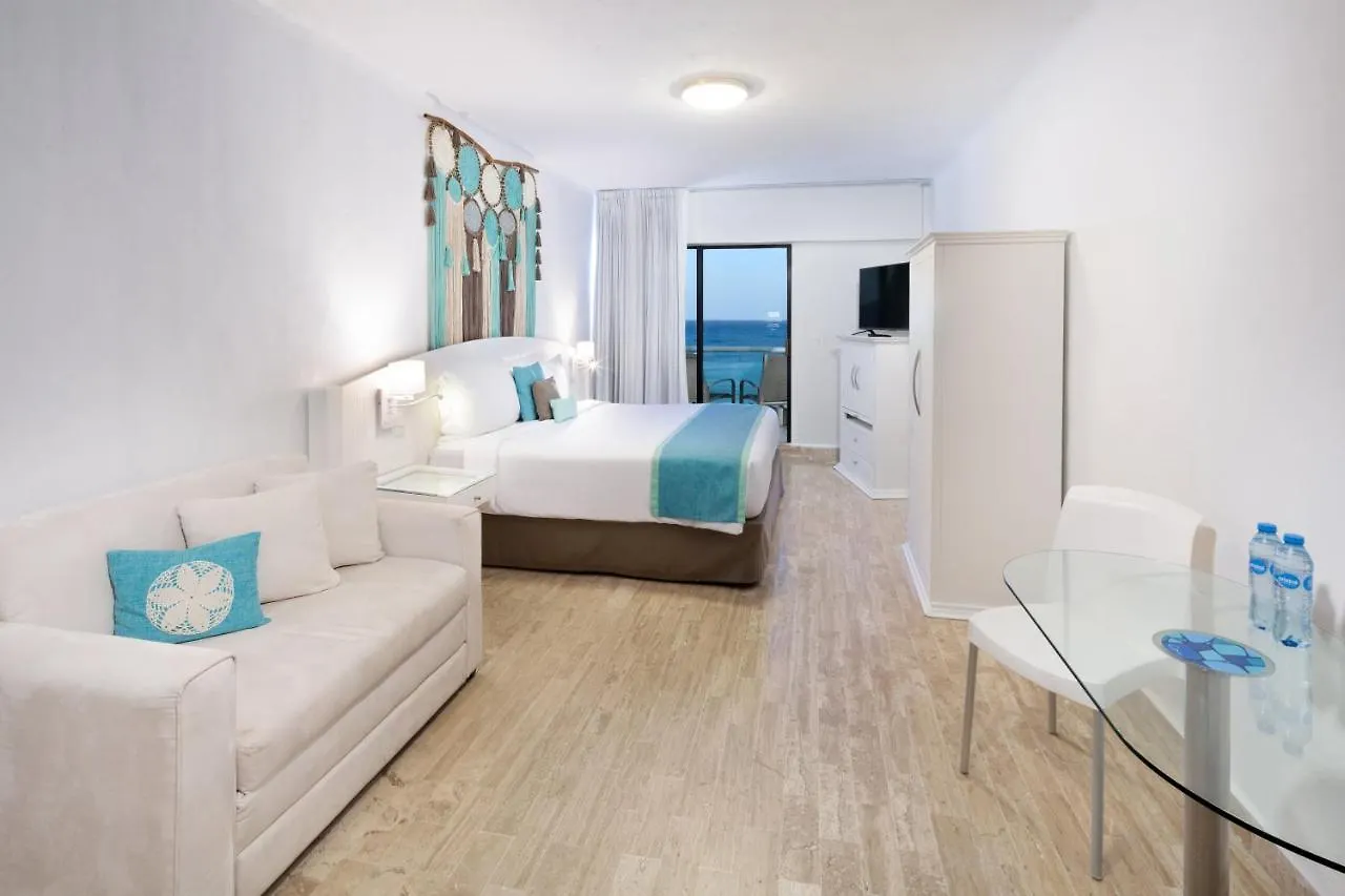Hotel Cyan Cancun Resort & Spa